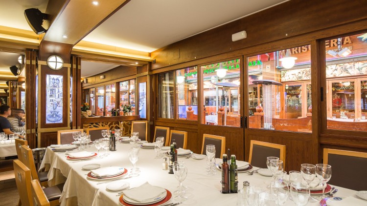 Reforma en el restaurant "La barca del Salamanca"